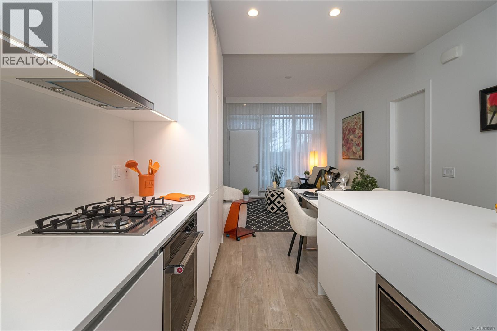 104 70 Saghalie Road, Victoria