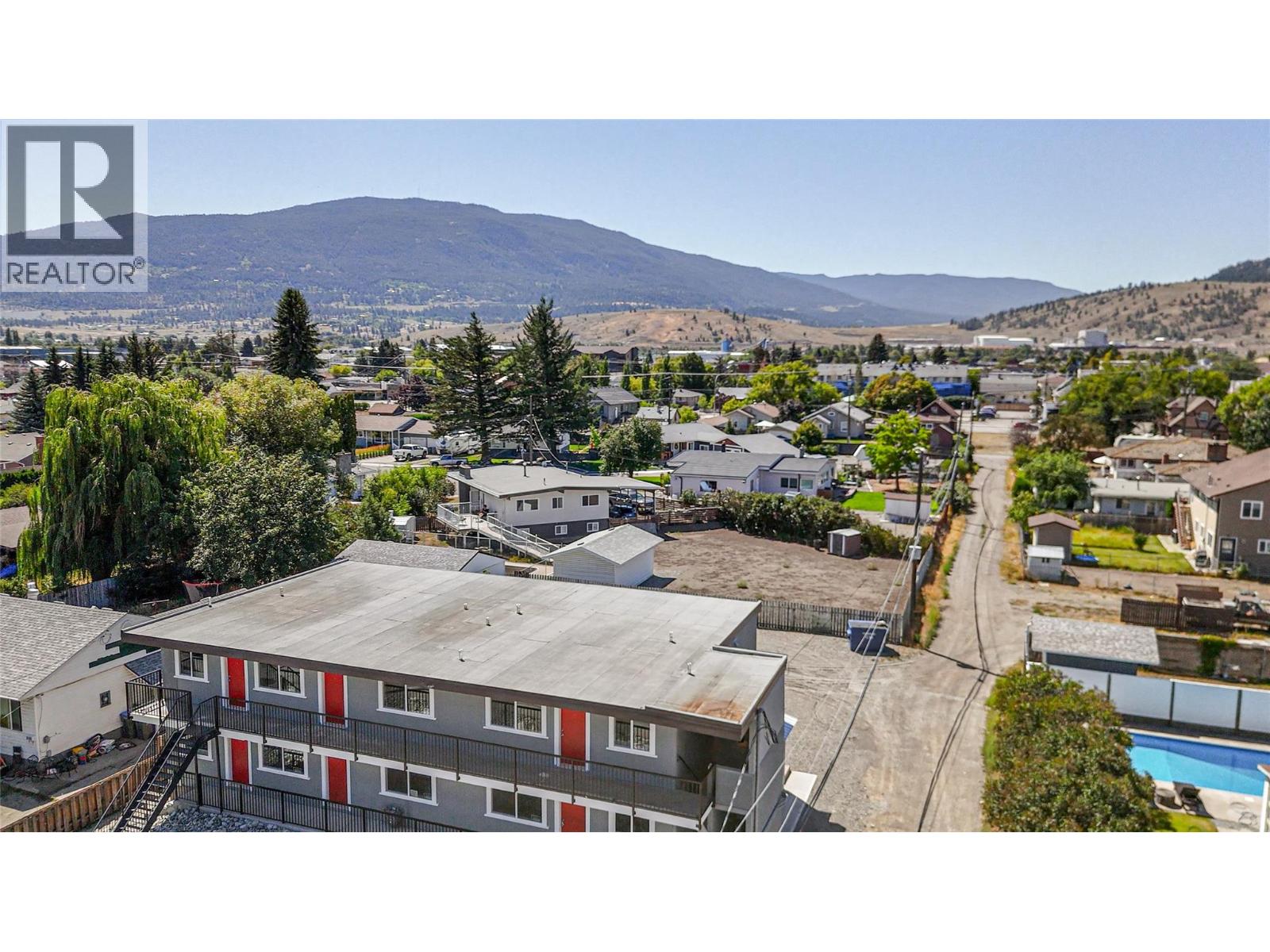 2138 Merritt Avenue, Merritt