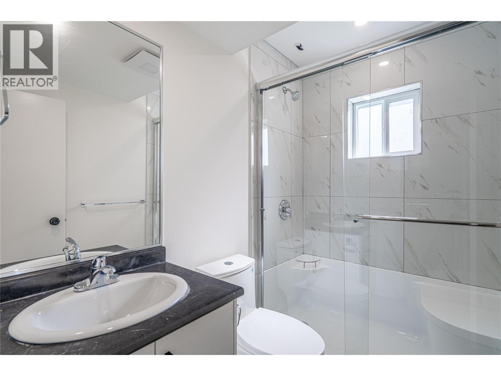 2138 Merritt Avenue, Merritt