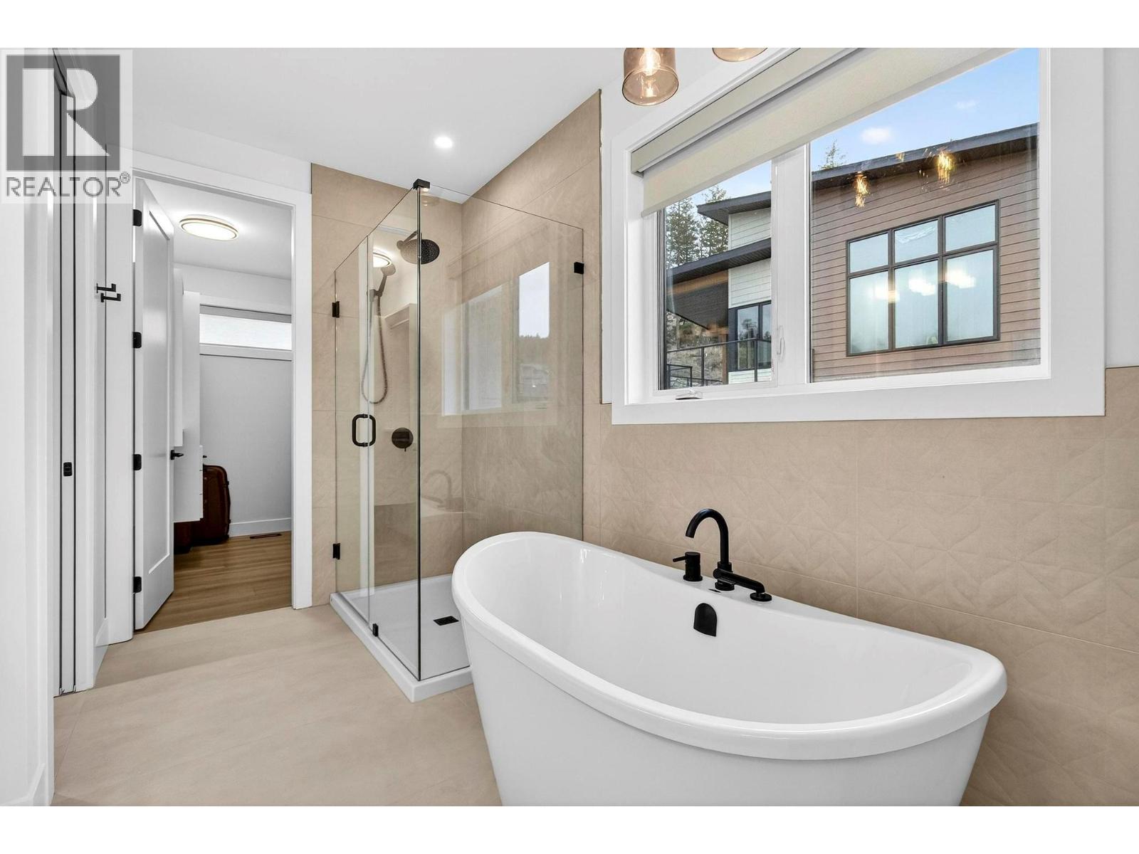 10-1960 Northern Flicker Court, Kelowna