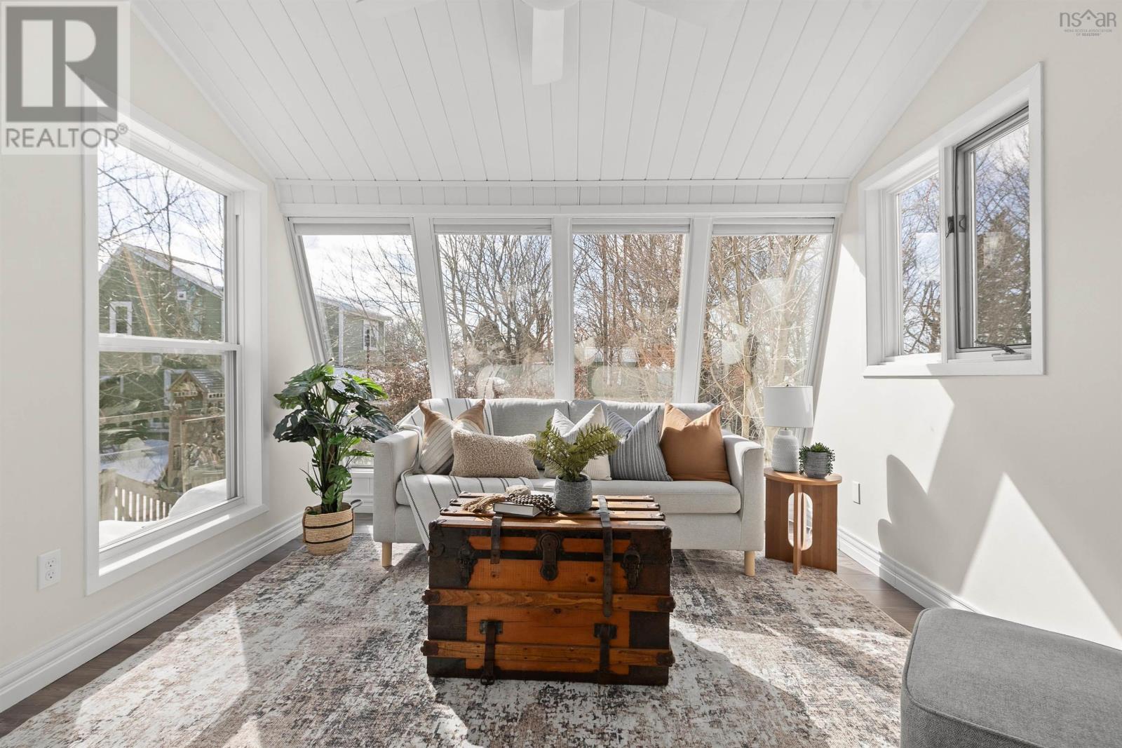 Property 16 of 44 of 12 Medford Street