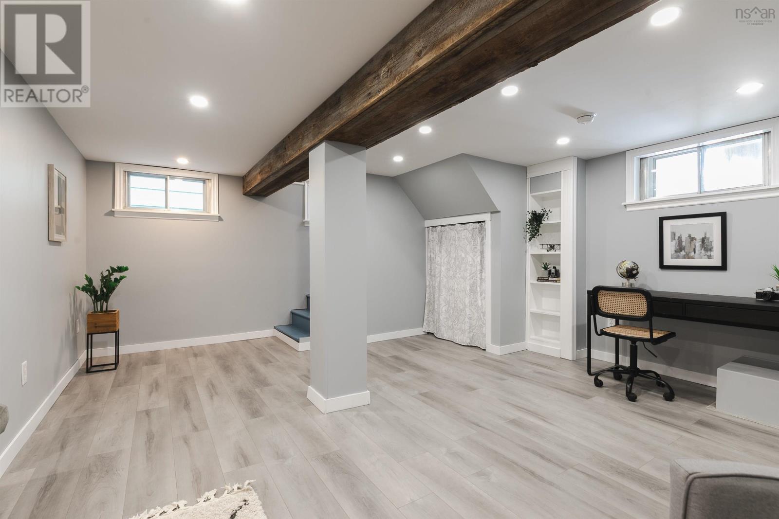 Property 33 of 44 of 12 Medford Street