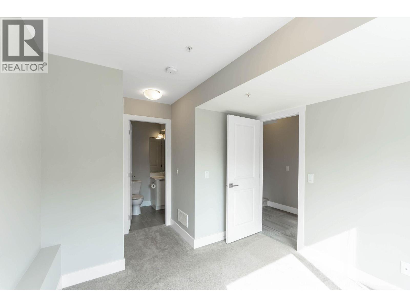 13098 Shoreline Way Unit# 60, Lake Country