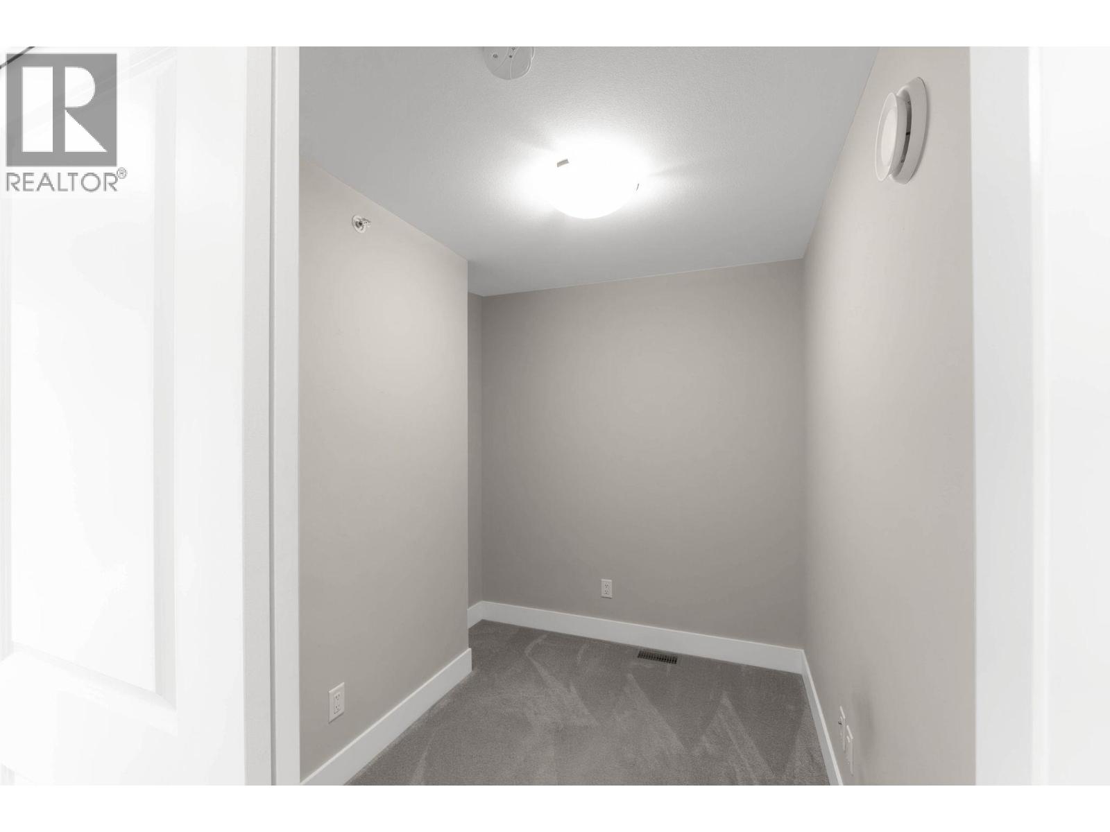 13098 Shoreline Way Unit# 60, Lake Country