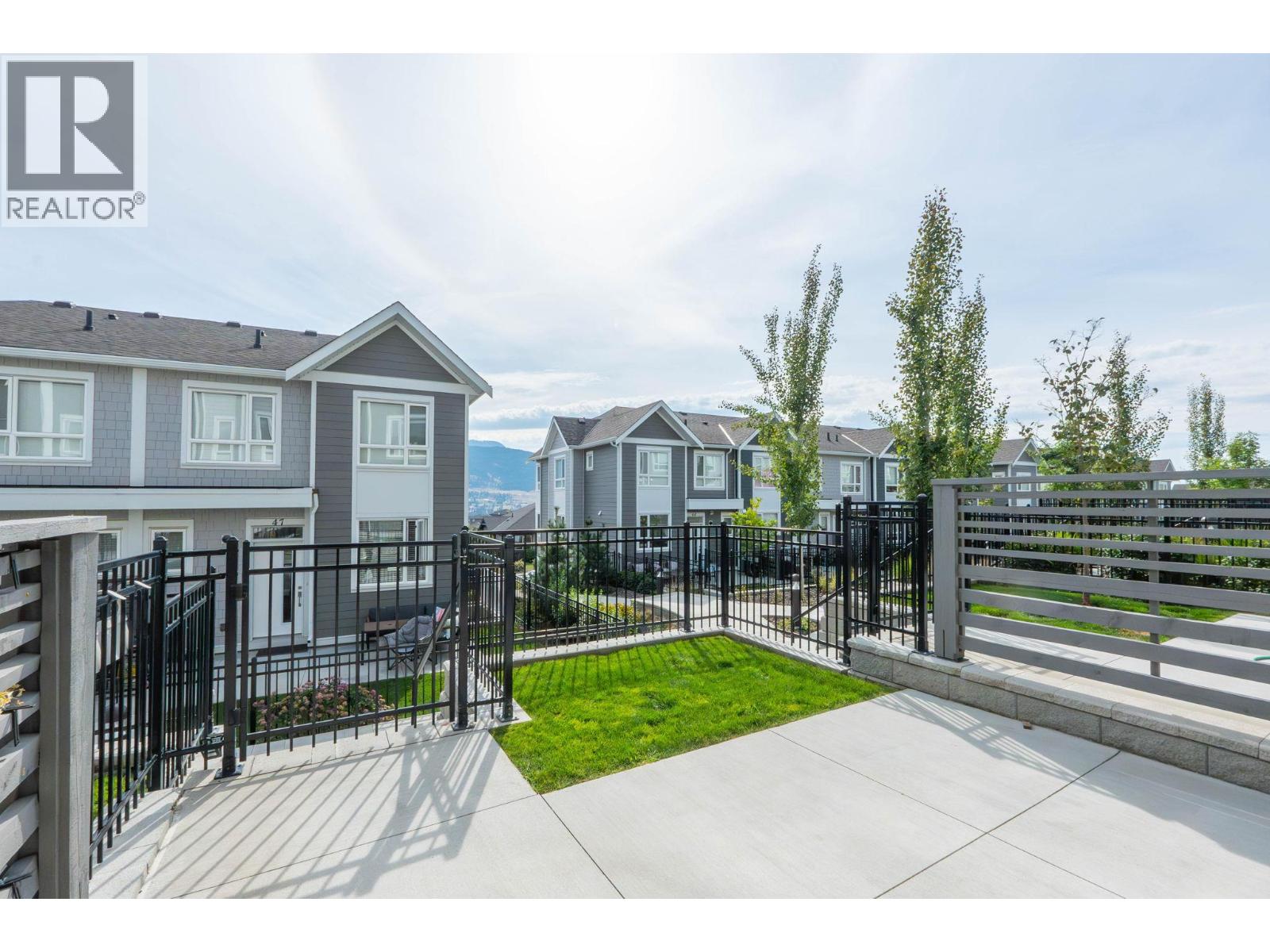 13098 Shoreline Way Unit# 60, Lake Country
