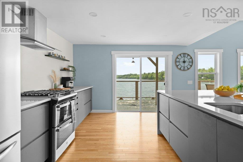 Property 20 of 40 of 170 Laura's Lane