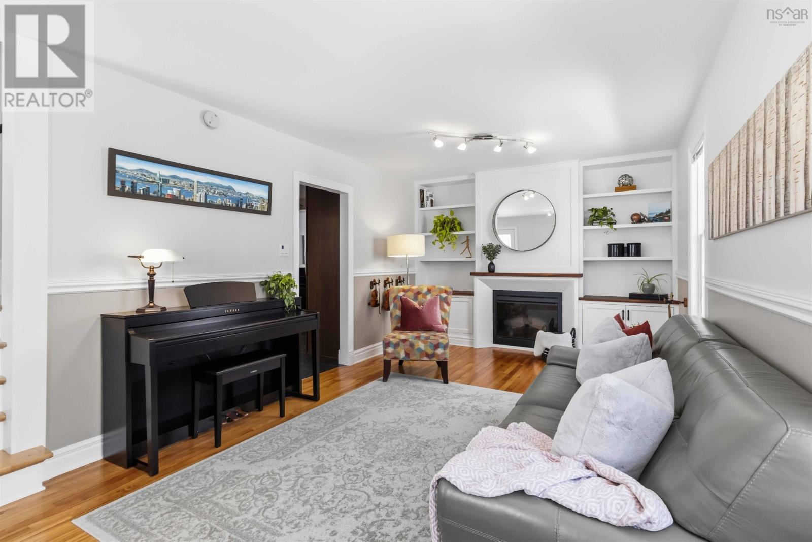 Property 10 of 50 of 2199 Blink Bonnie Terrace