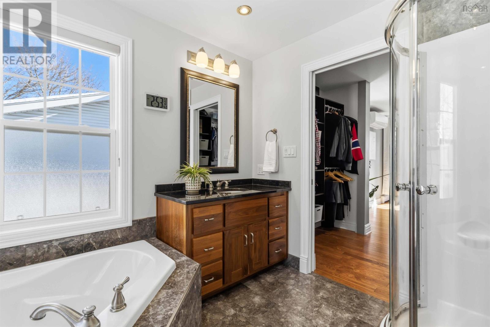 Property 36 of 50 of 2199 Blink Bonnie Terrace