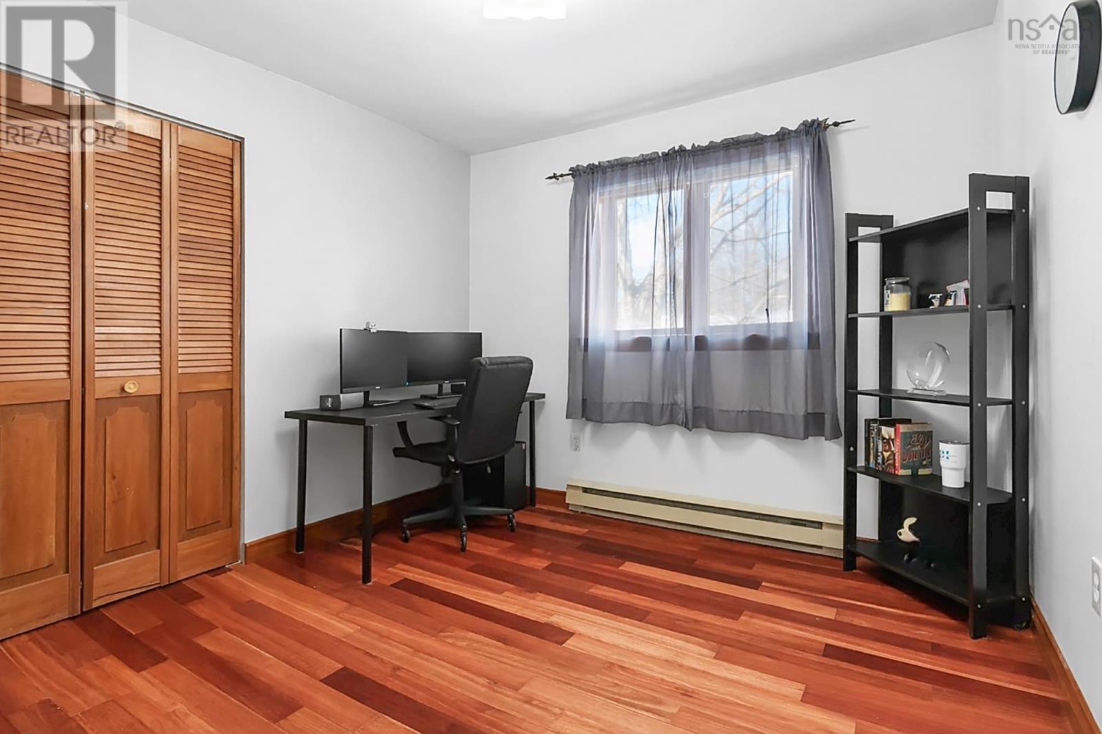 Property 13 of 38 of 35 Poplar Drive