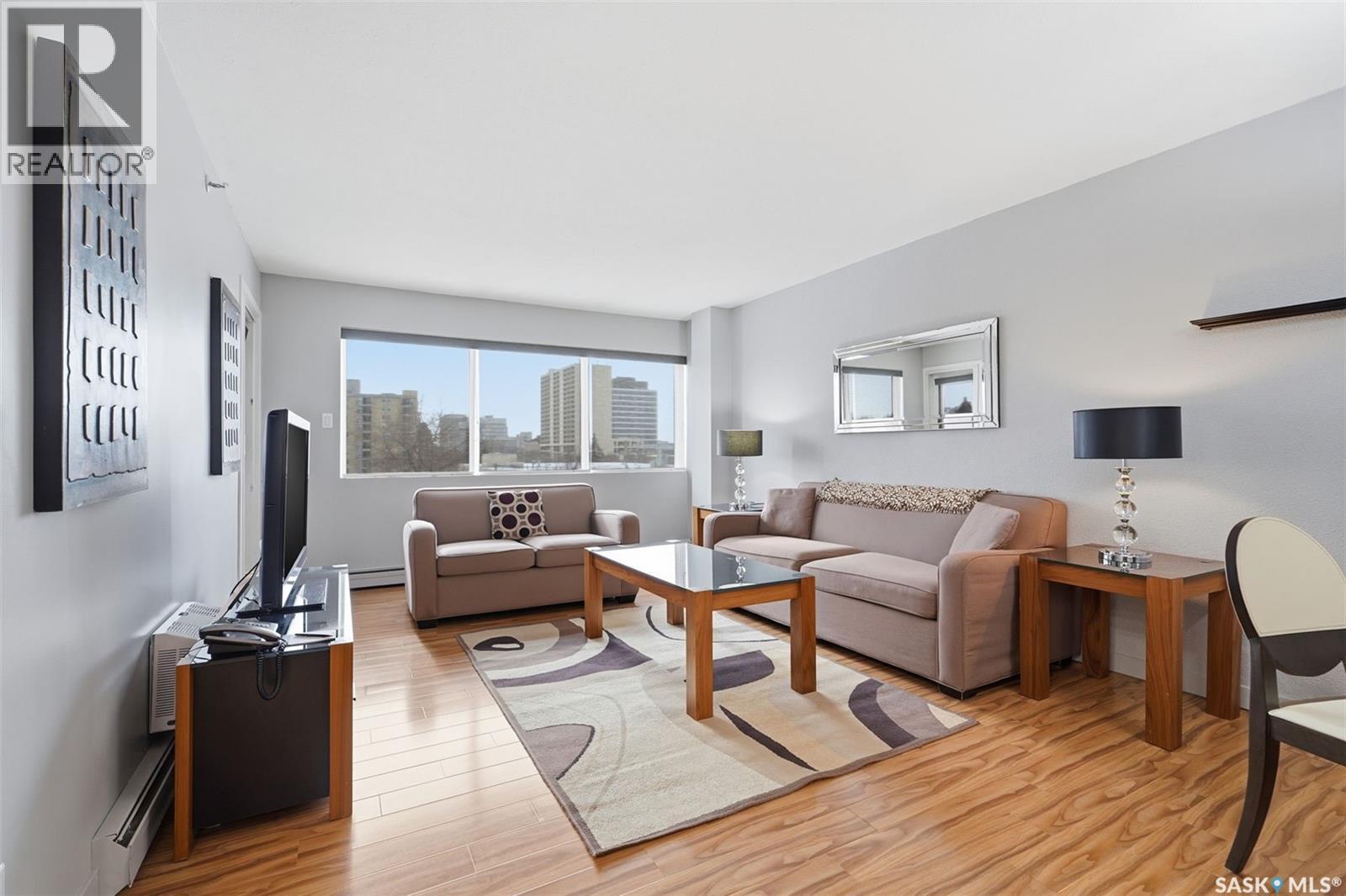 #506 311 6TH AVENUE N - 10