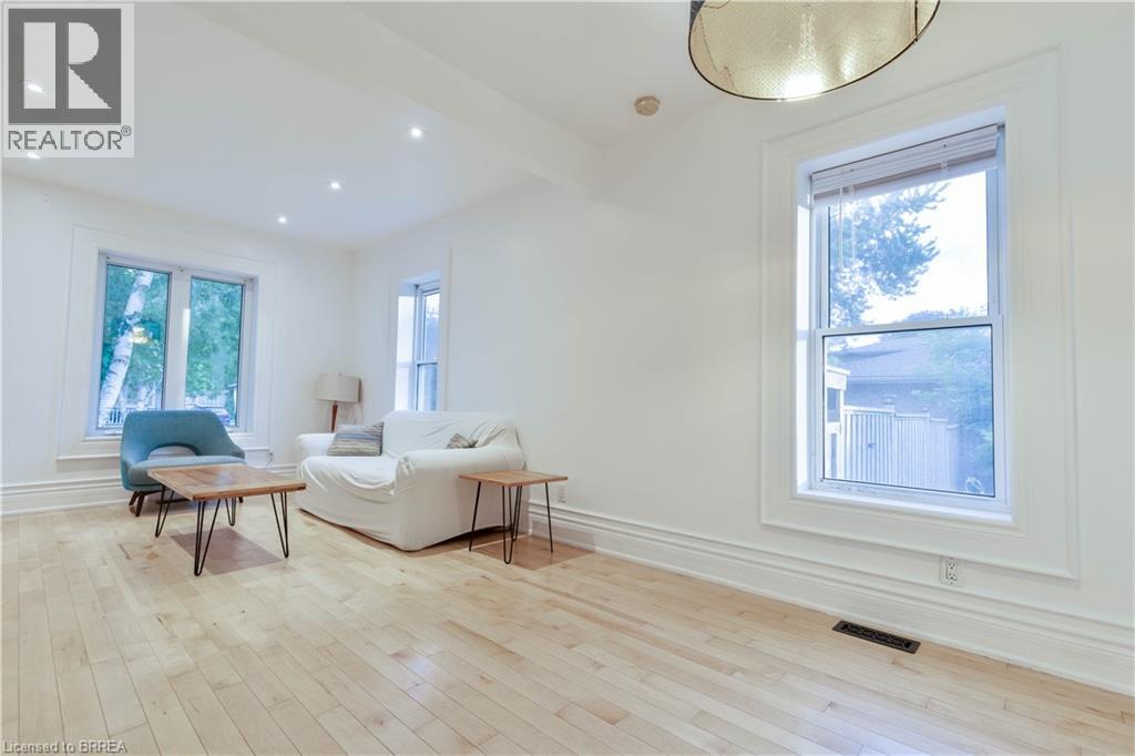 5 WELLINGTON Street, Paris, Ontario, N3L1S3 — Photo 11
