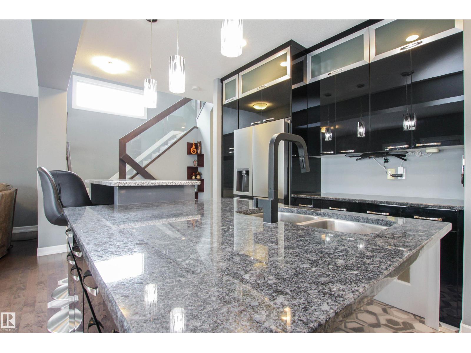 3334 HILTON CR NW - 10