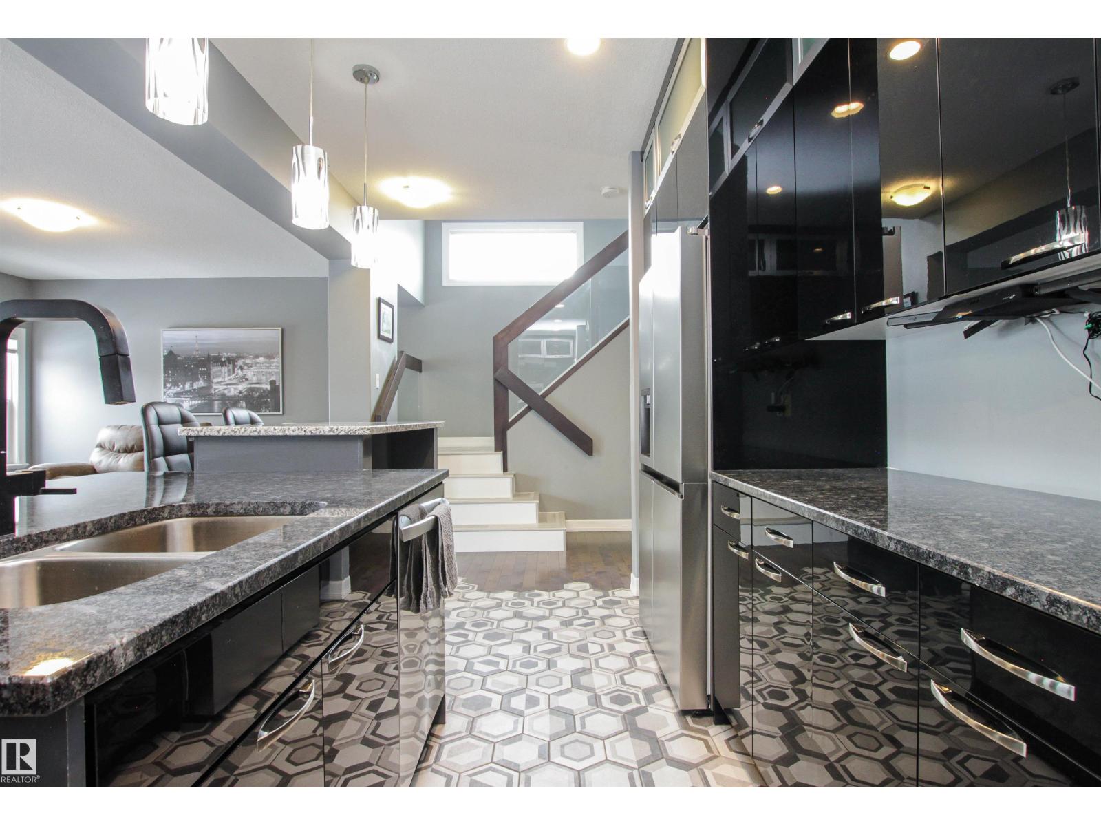 3334 HILTON CR NW - 12
