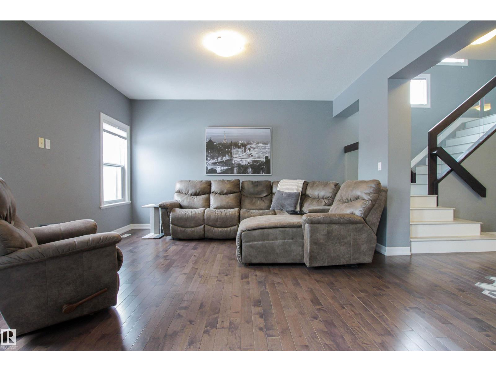 3334 HILTON CR NW - 18