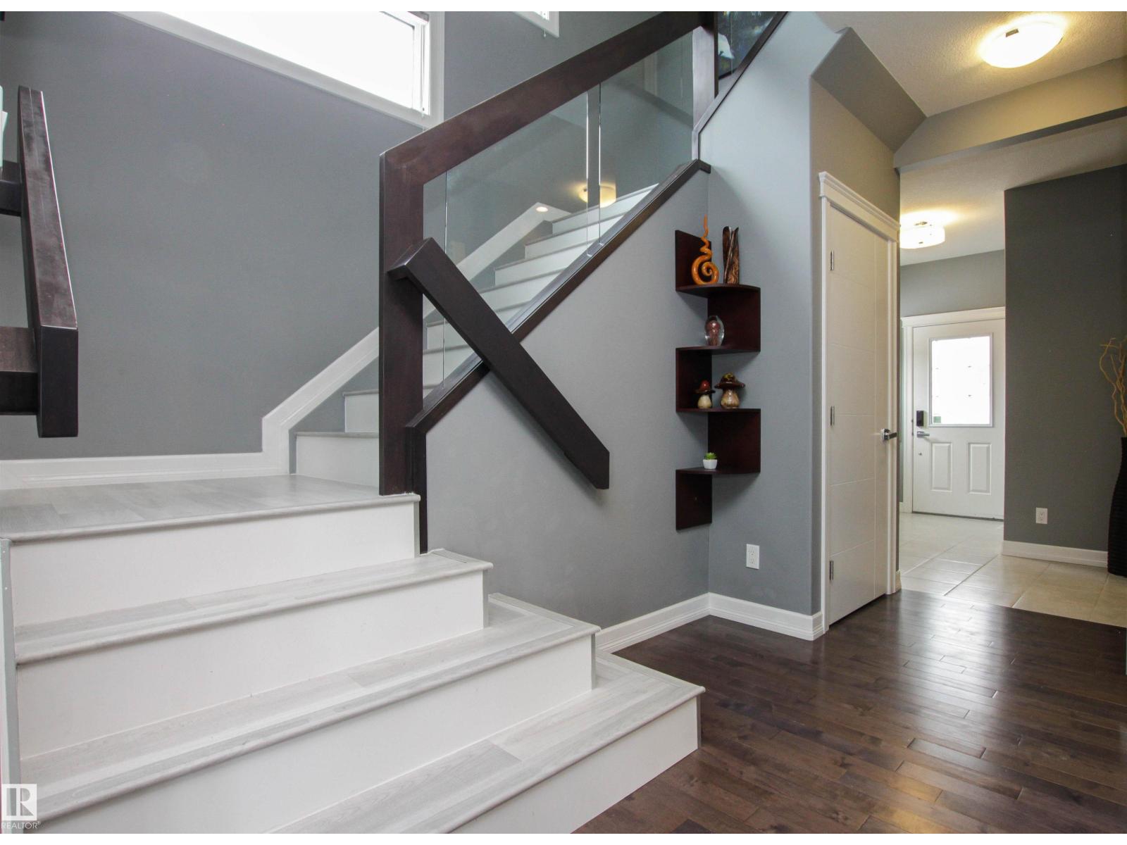 3334 HILTON CR NW - 20