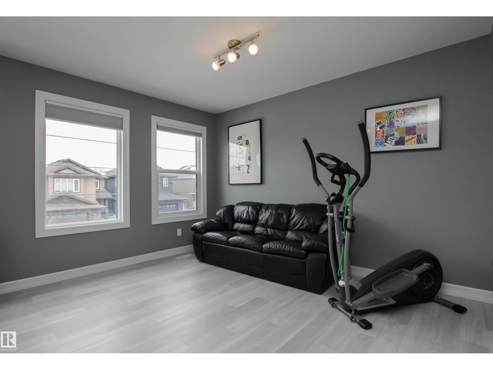 3334 HILTON CR NW - 27