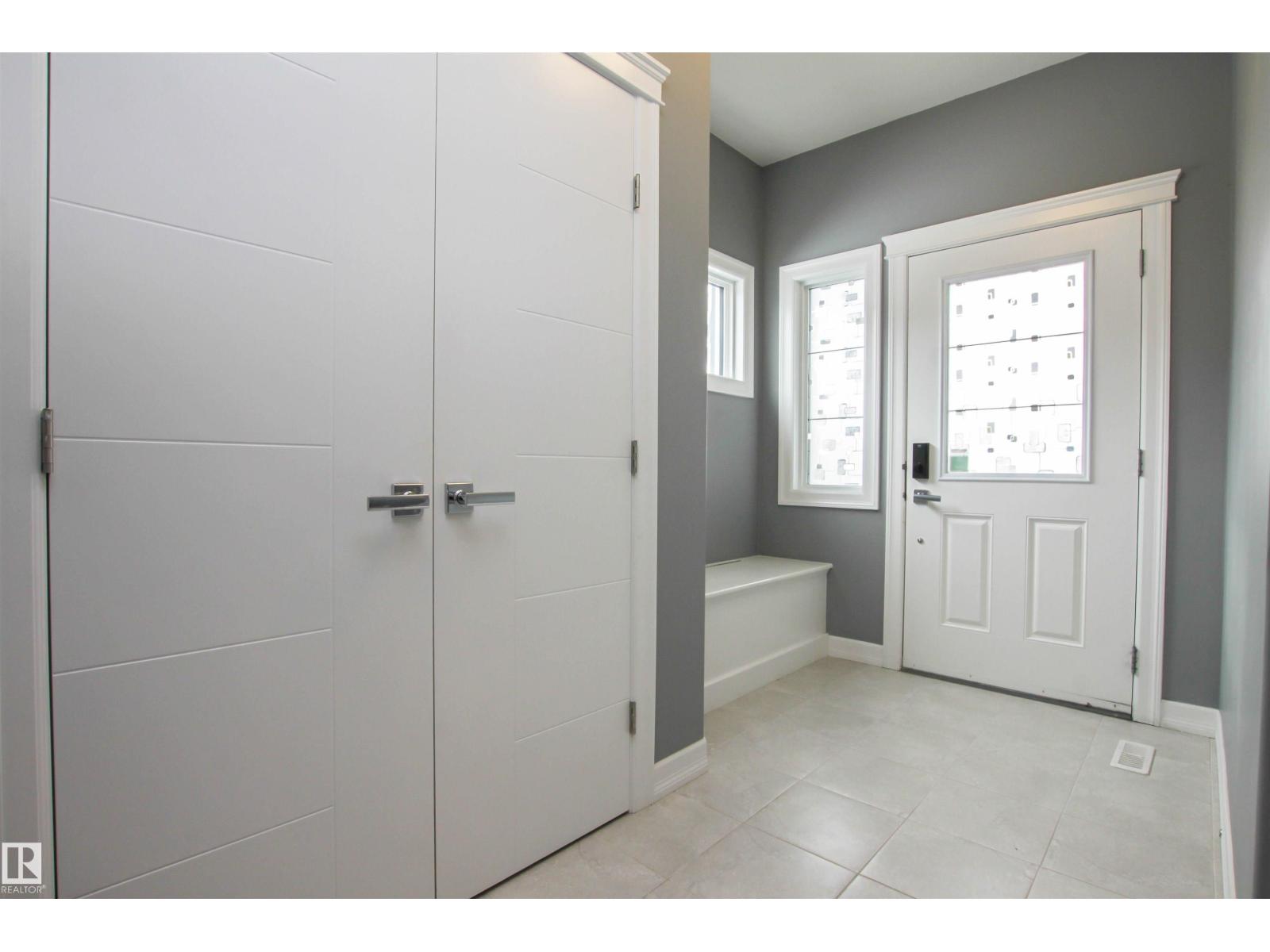 3334 HILTON CR NW - 3