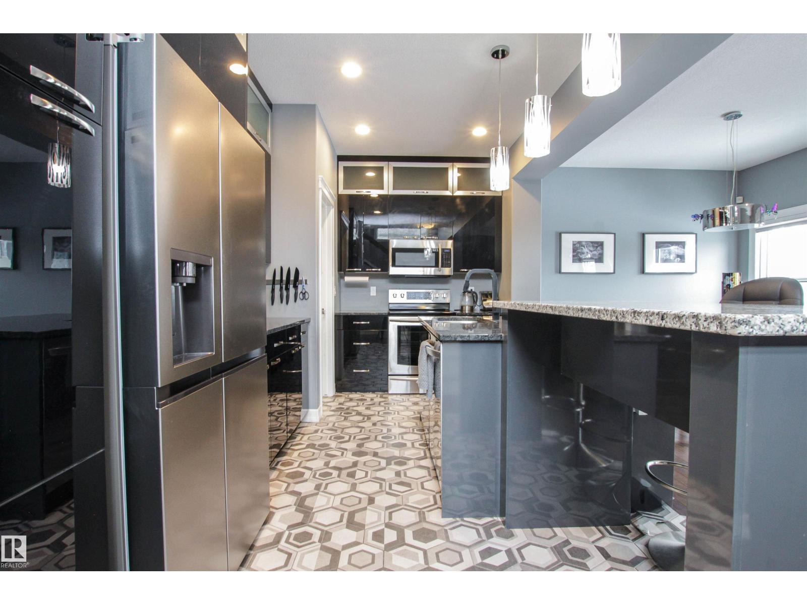 3334 HILTON CR NW - 7