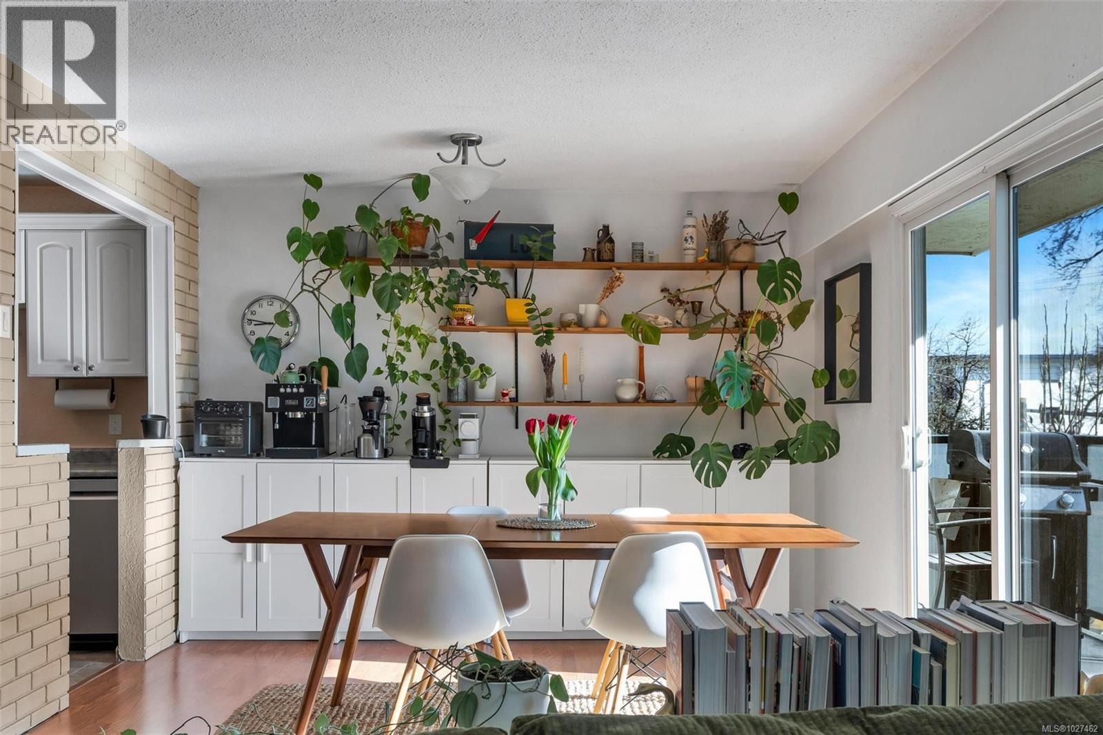 4 840 Craigflower Road, Esquimalt