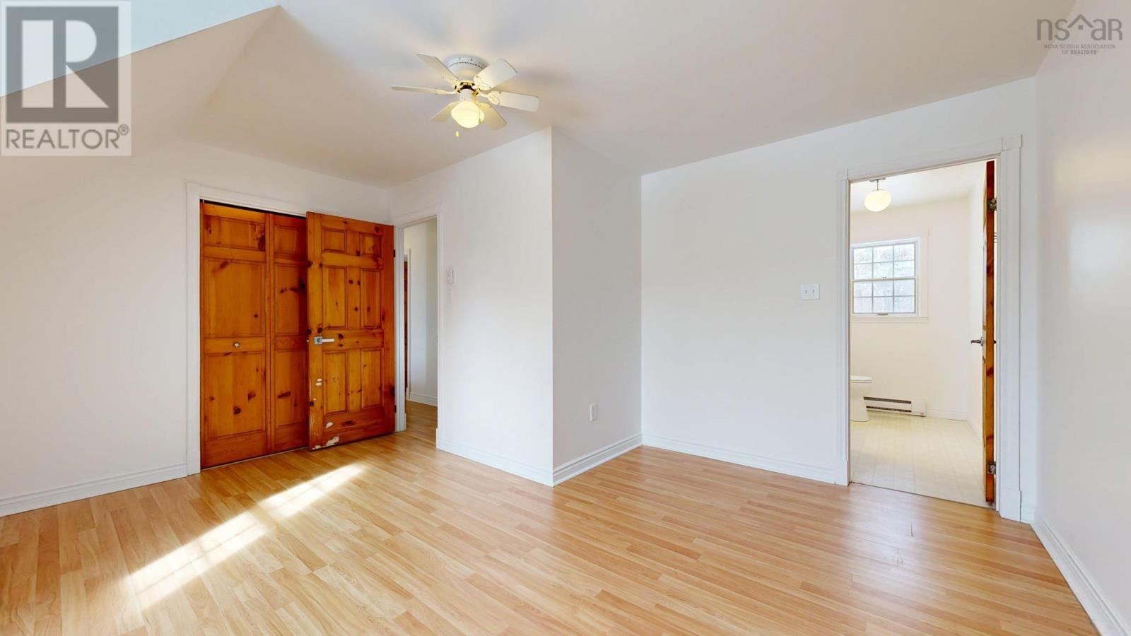 Property 25 of 42 of 1421 Princess Crescent