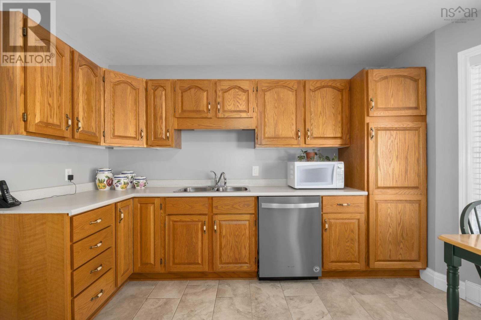 Property 14 of 49 of 113 Sherwood Street