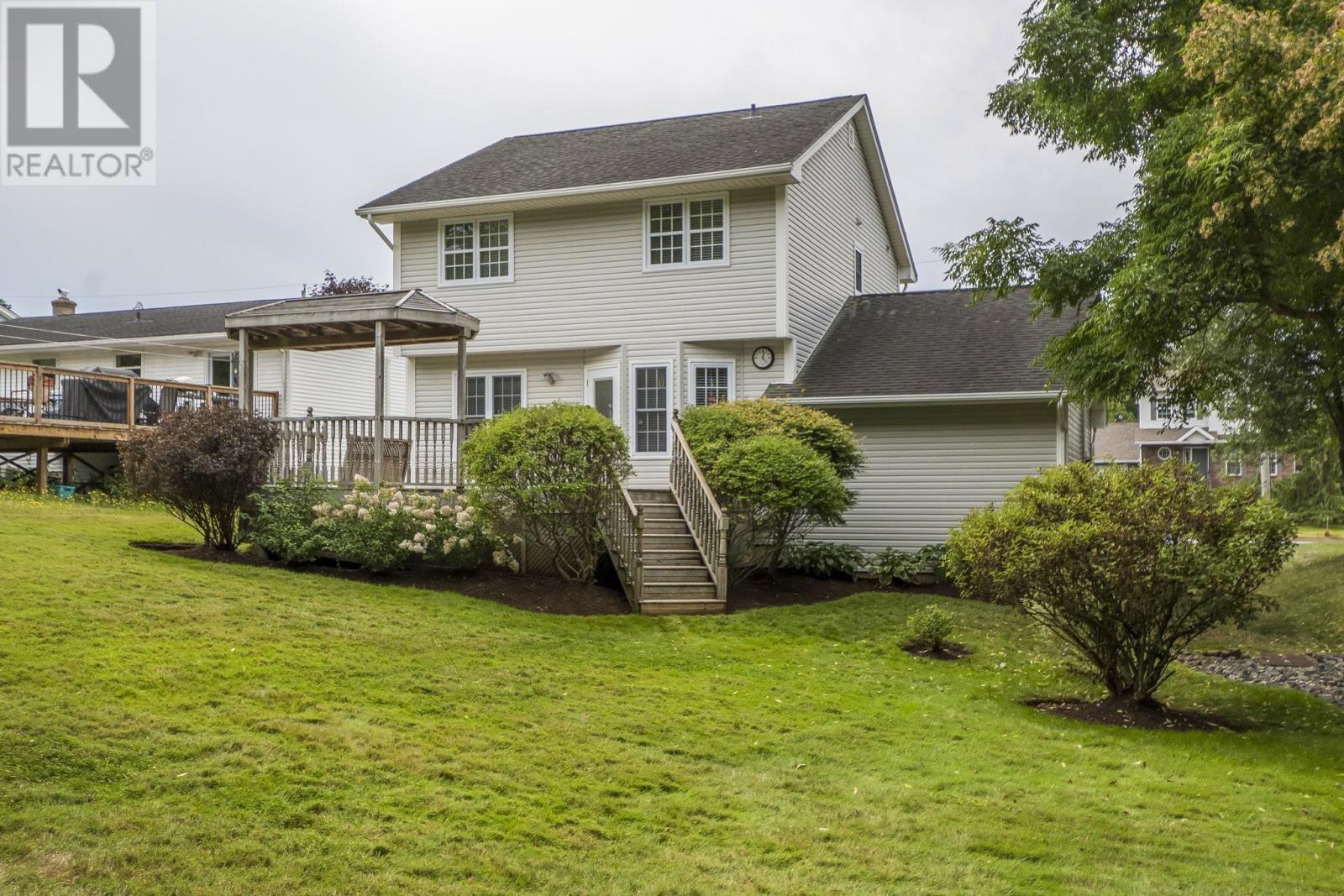 Property 44 of 49 of 113 Sherwood Street