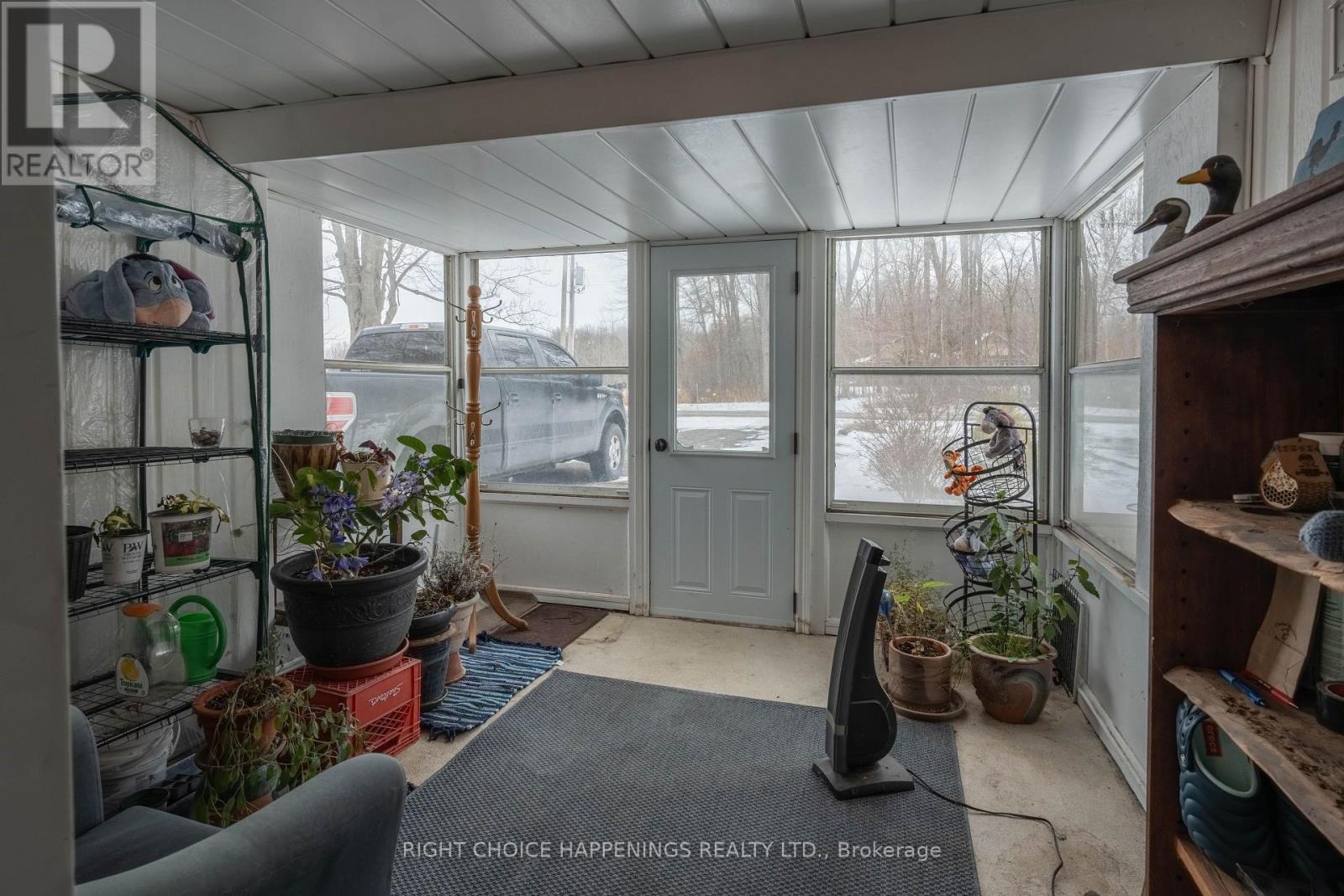 63058 PERRY ROAD - 11