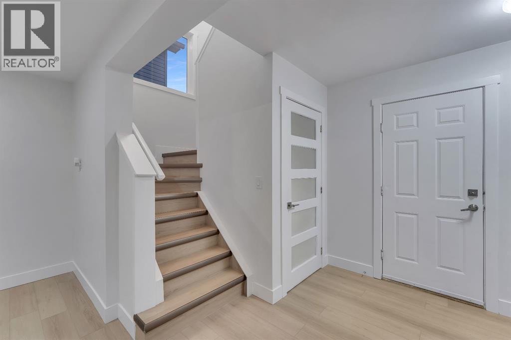 Single Family House for Sale in  Saddlecreek Terrace Saddle Ridge Calgary 