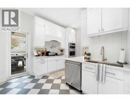 719 Victoria Avenue, Windsor, ON N9A4N3 Photo 30