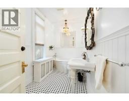 719 Victoria Avenue, Windsor, ON N9A4N3 Photo 23