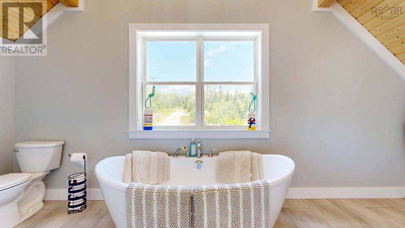 2406 Sandy Point Road - 23