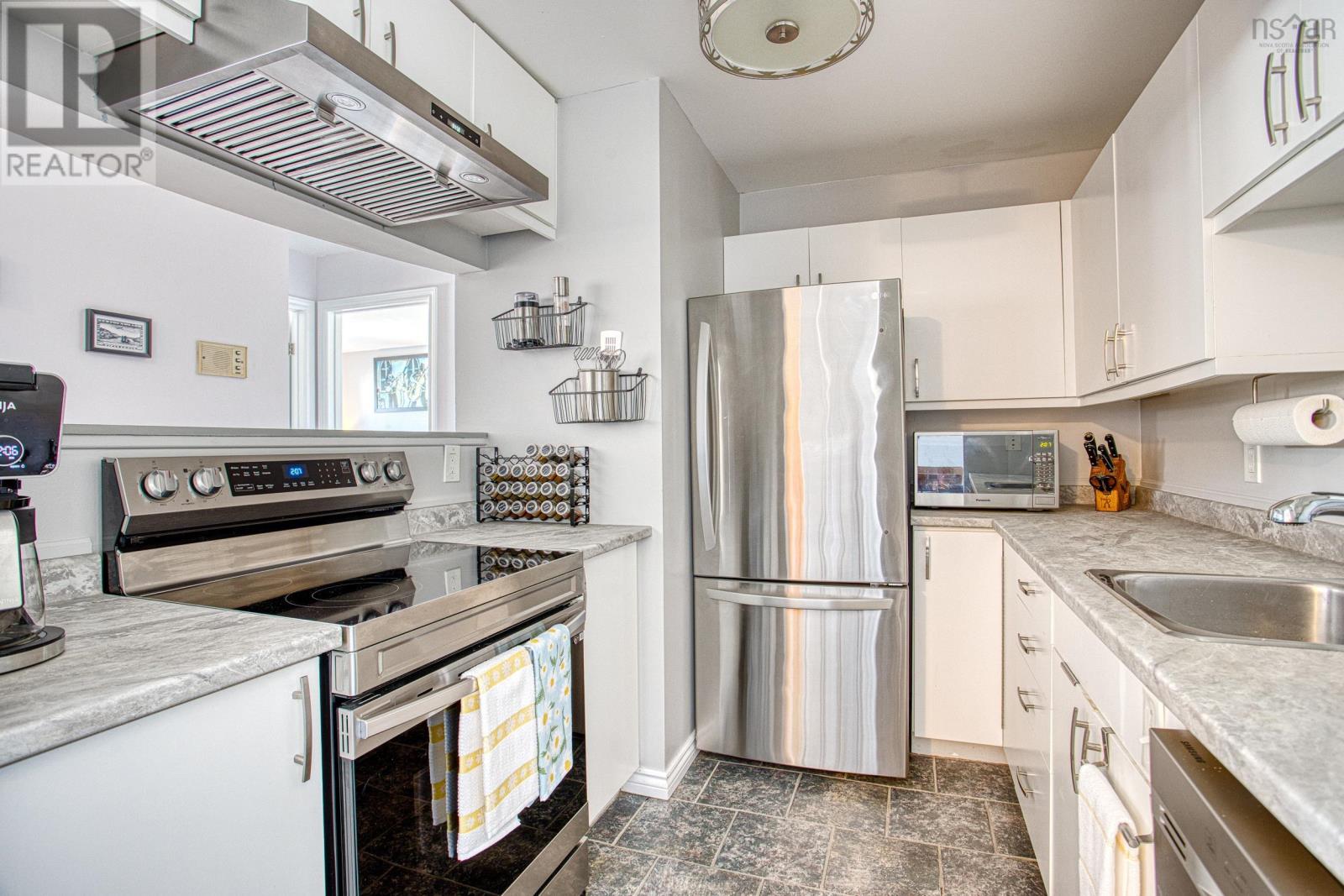 Property 10 of 28 of 221 24 Hammonds Plains Road