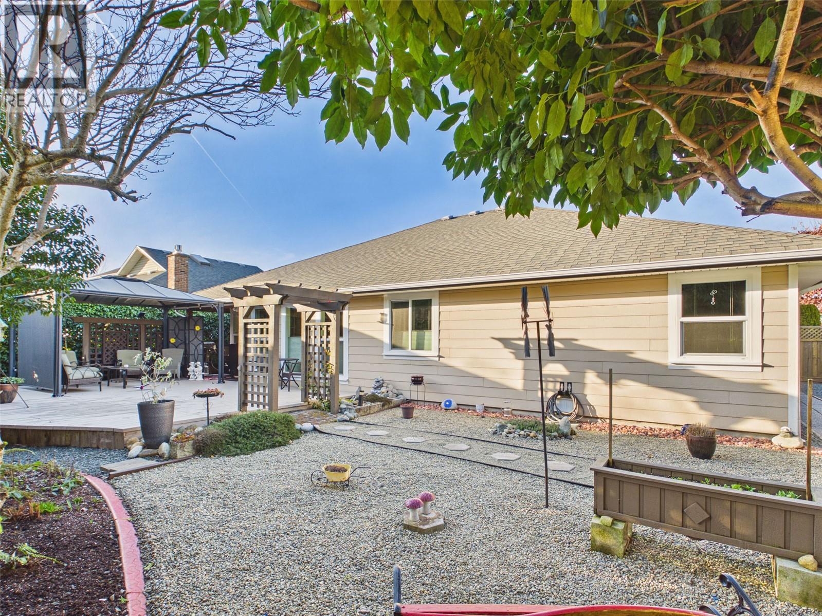 793 Fletcher Ave, Parksville