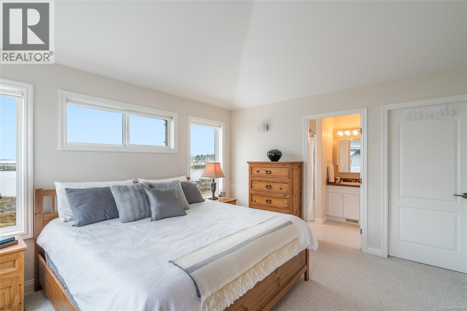 1765 ADMIRAL TRYON BLVD - 37