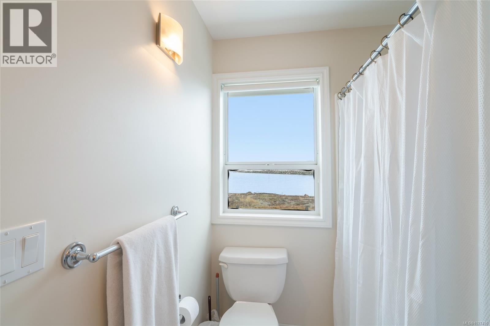 1765 ADMIRAL TRYON BLVD - 40