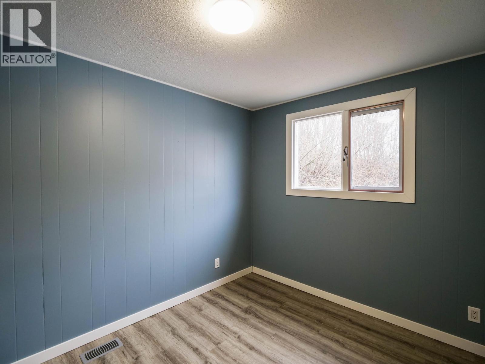 962 MAPLE HEIGHTS ROAD, Quesnel