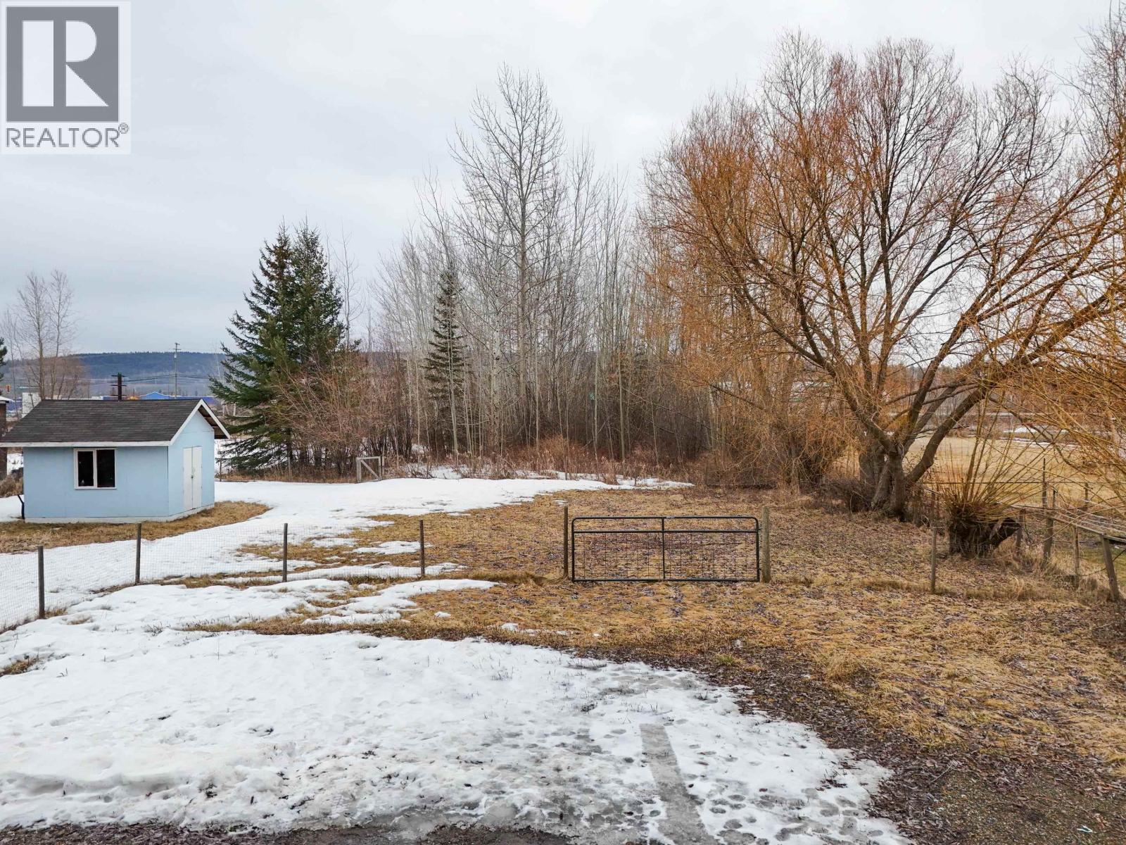 962 MAPLE HEIGHTS ROAD, Quesnel