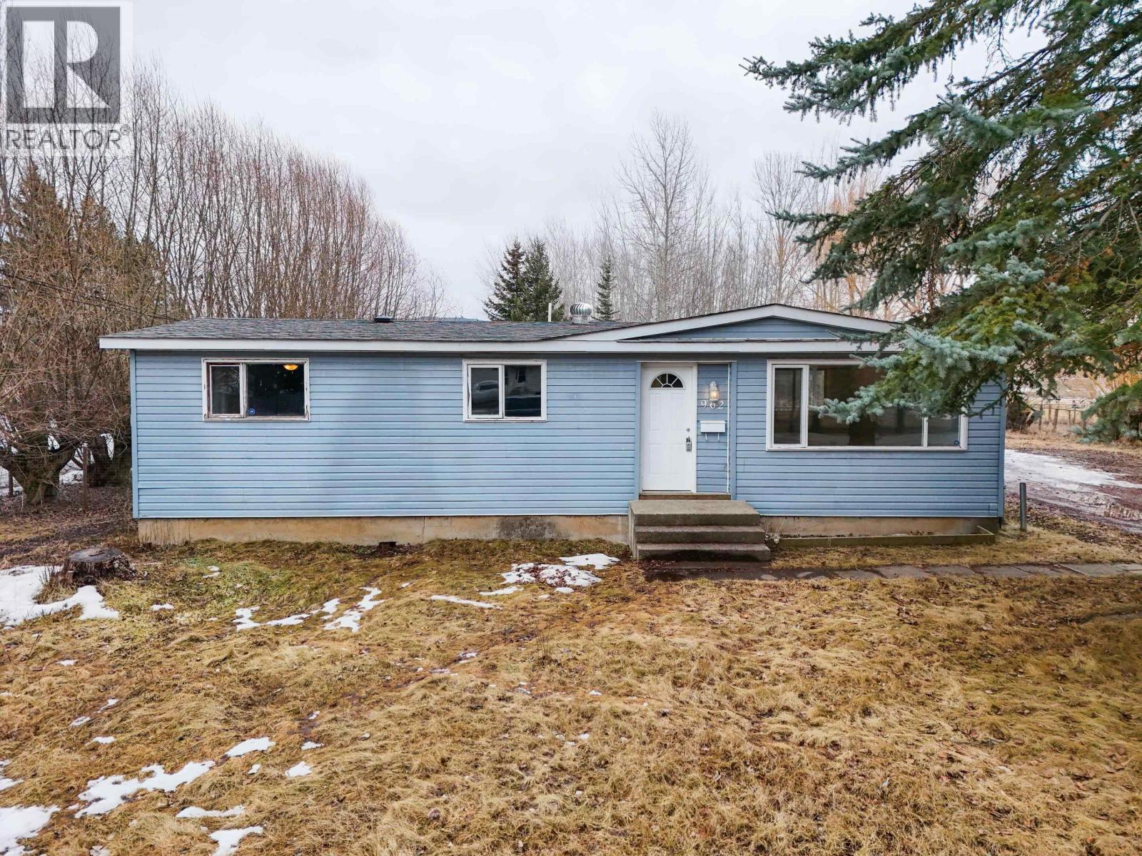 962 MAPLE HEIGHTS ROAD, Quesnel