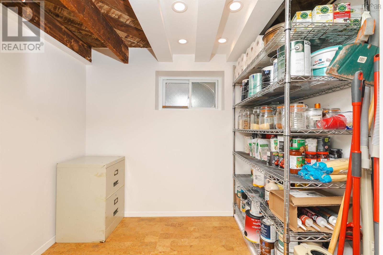 Property 28 of 45 of 2870 Oxford Street