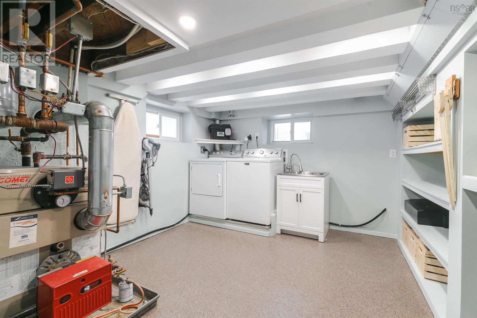 Property 29 of 45 of 2870 Oxford Street