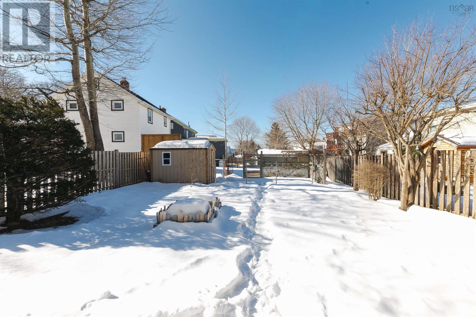 Property 35 of 45 of 2870 Oxford Street