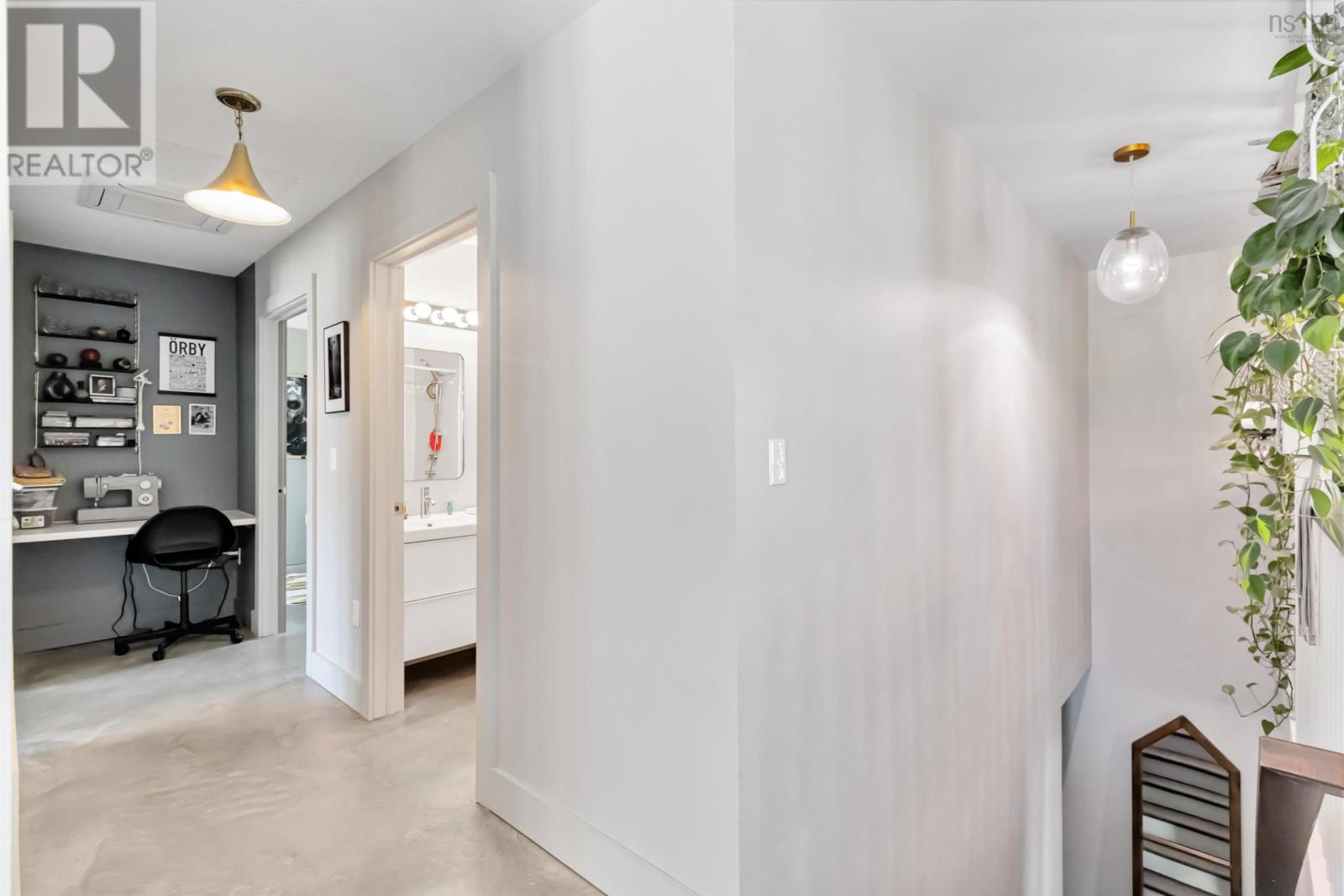 Property 24 of 49 of 267 Harbour View Drive