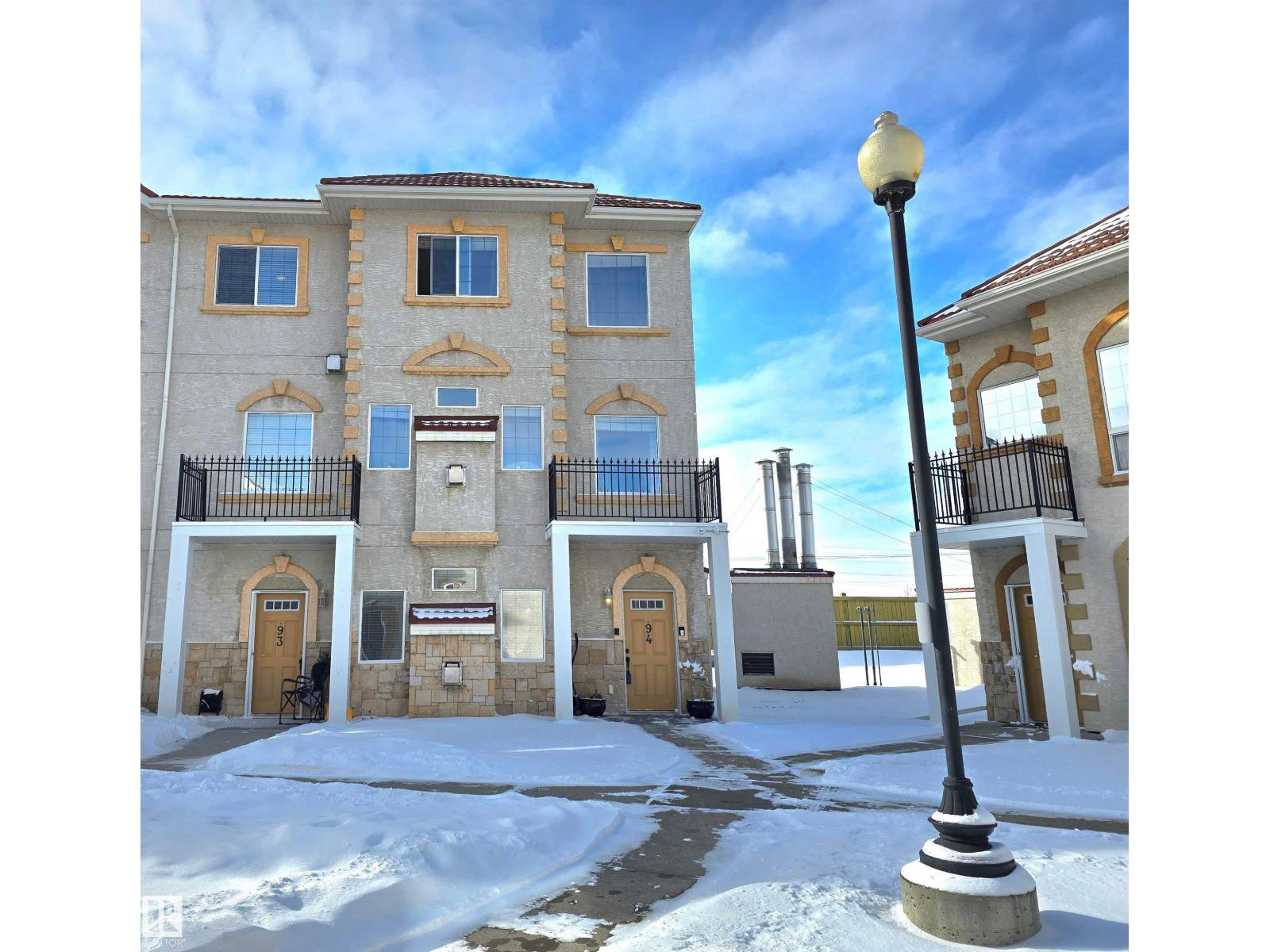 #94 13825 155 AV NW, Edmonton