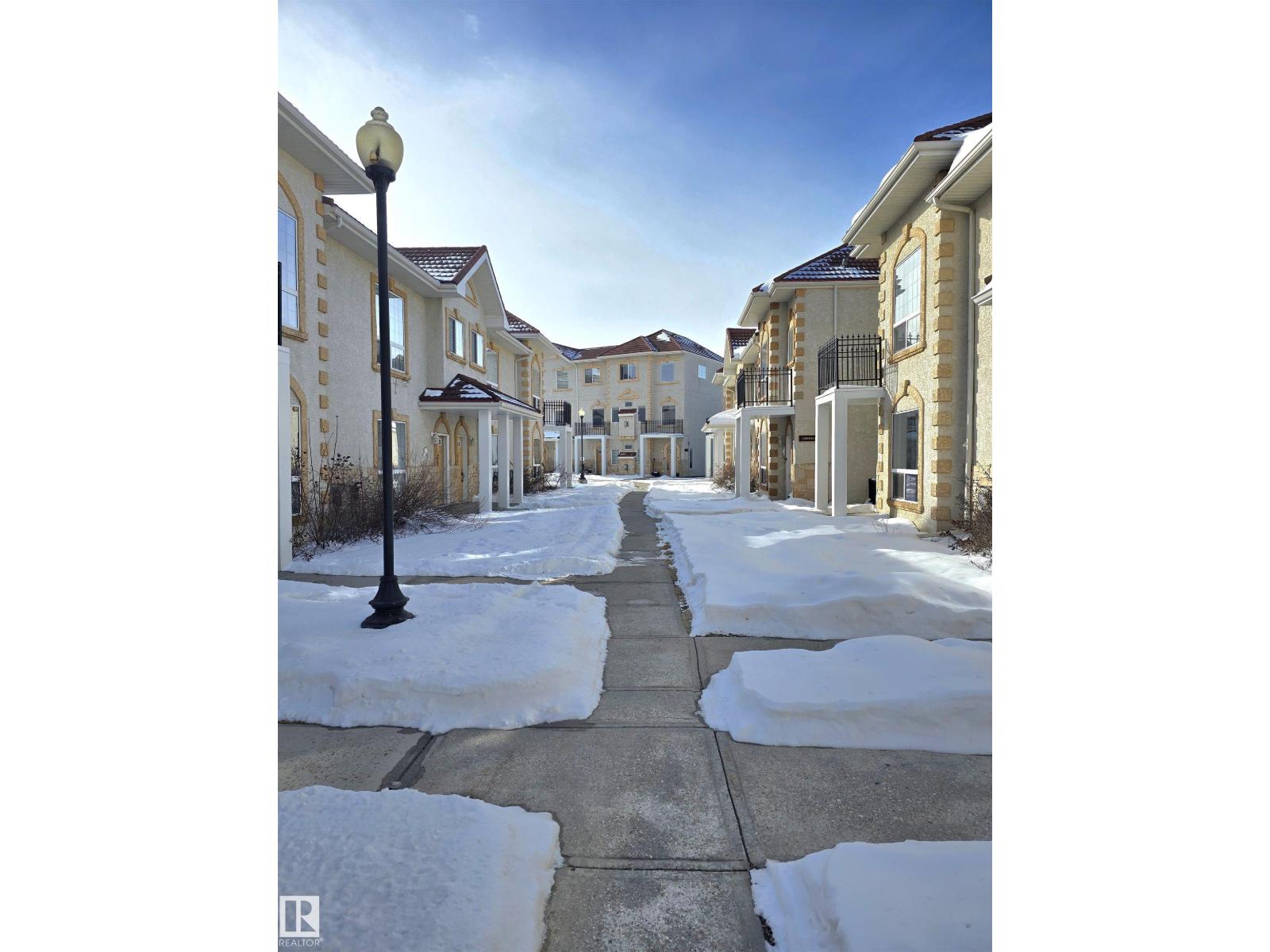 #94 13825 155 AV NW, Edmonton