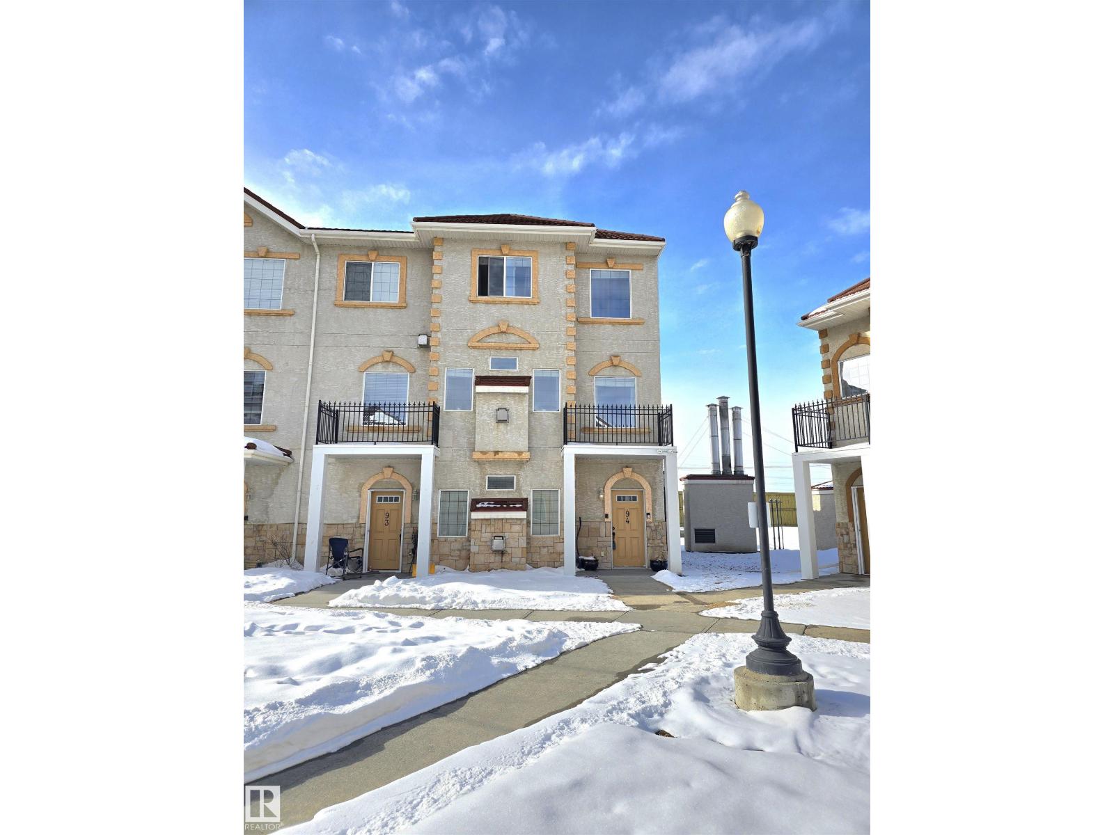 #94 13825 155 AV NW, Edmonton
