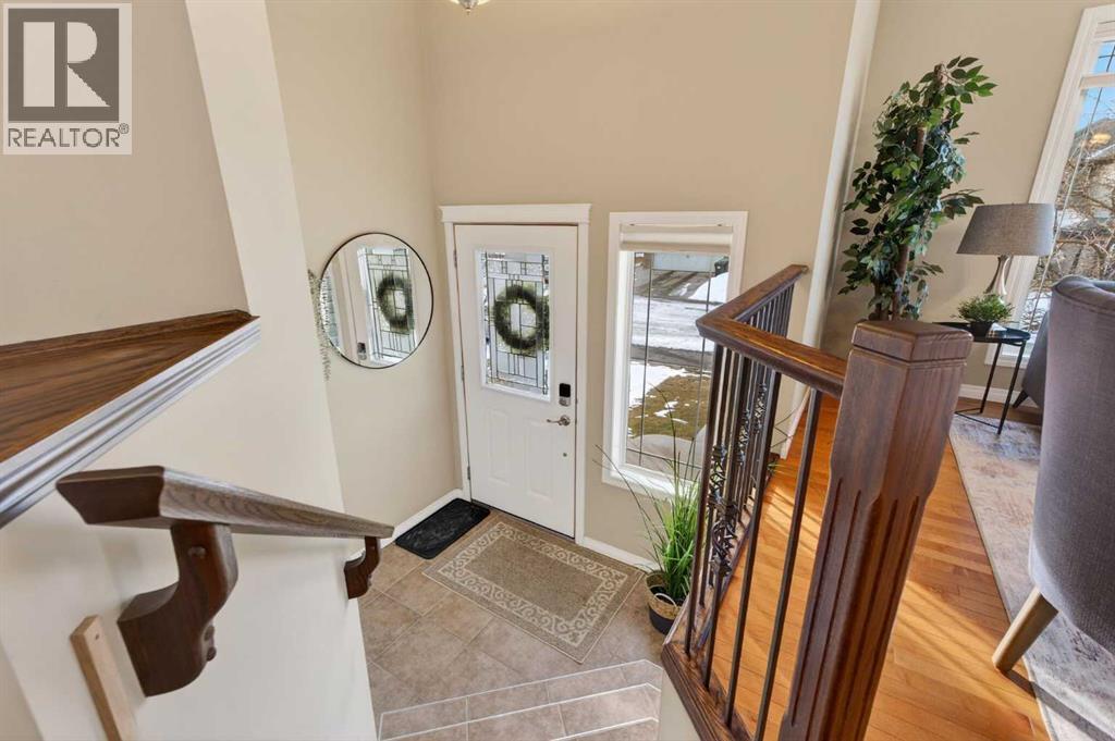 Single Family House 4 Level for Sale in  Silverado Plains Close SW Silverado Calgary 