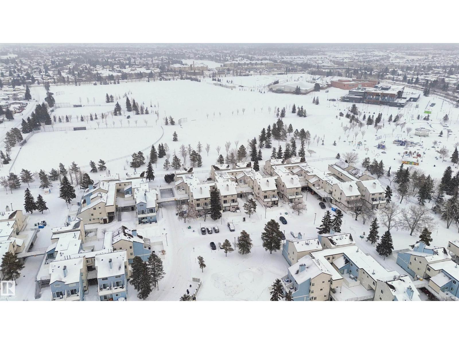 157 LANCASTER TC NW, Edmonton