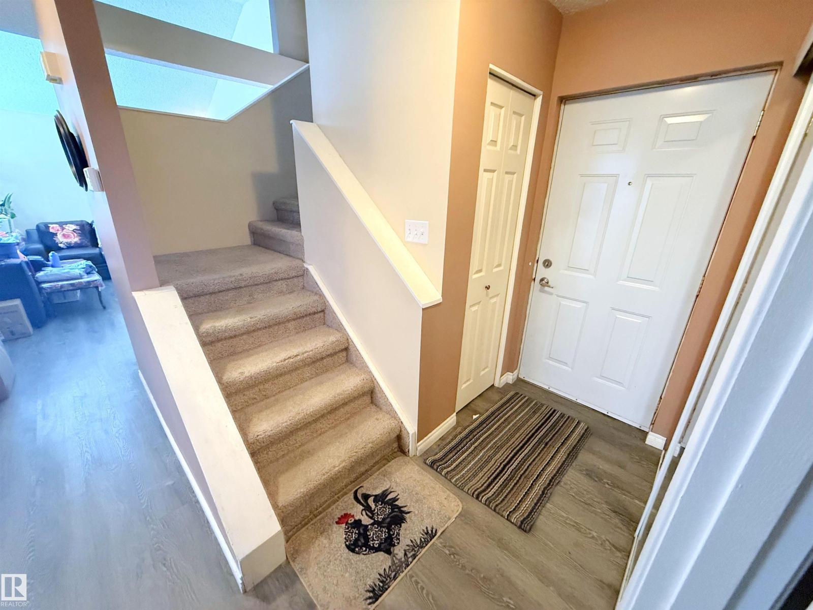 157 LANCASTER TC NW, Edmonton