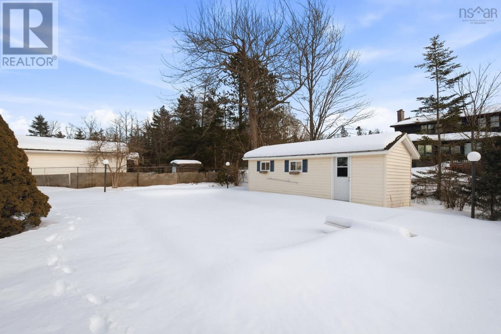 Property 39 of 49 of 132 Abbey Avenue