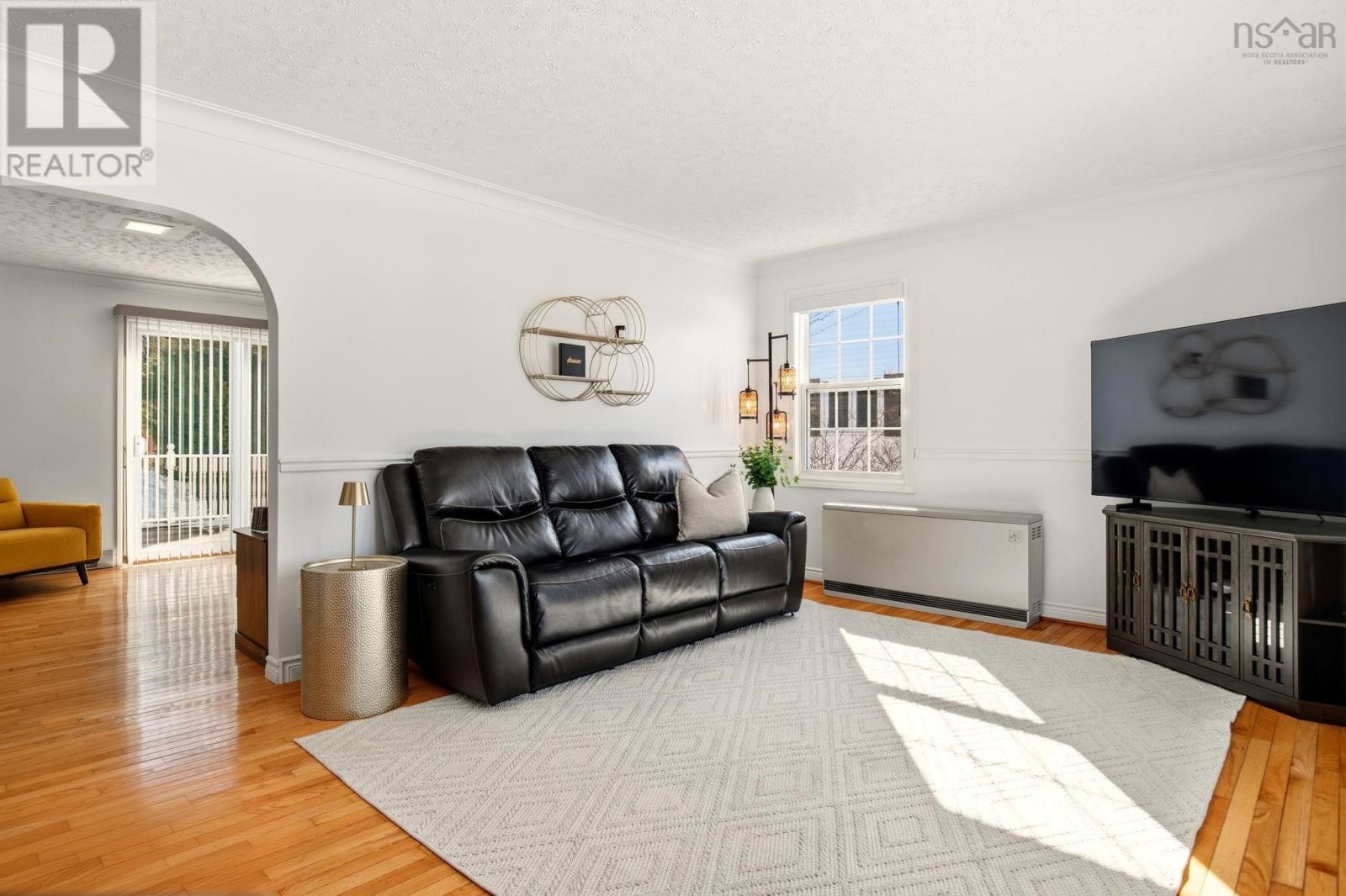 Property 9 of 49 of 132 Abbey Avenue